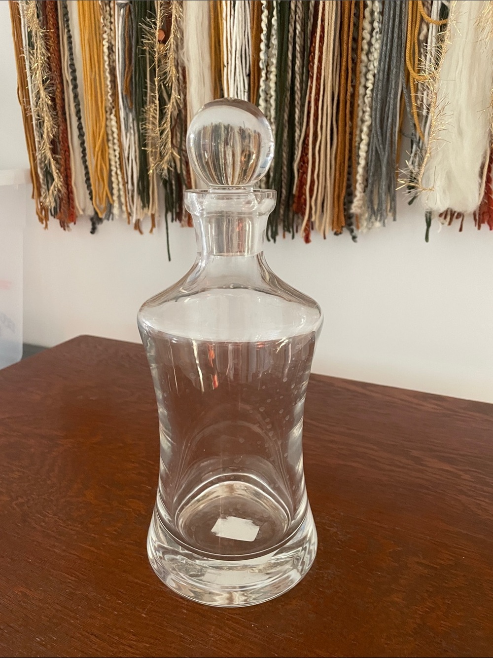 Clear Glass Decanter with Stopper like new